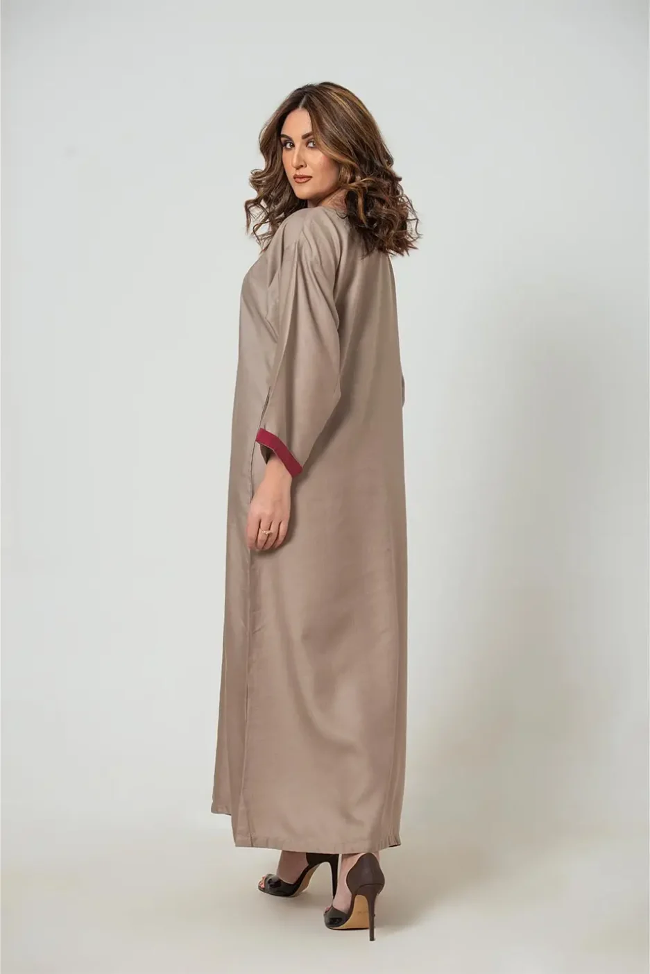 Greige Elegance